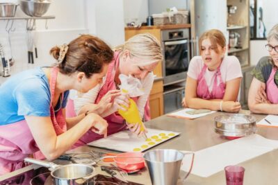 Paris: Macarons Cooking Class with Pâtisserie Chef Noémie - What you’ll actually make: two macaron types and classic fillings