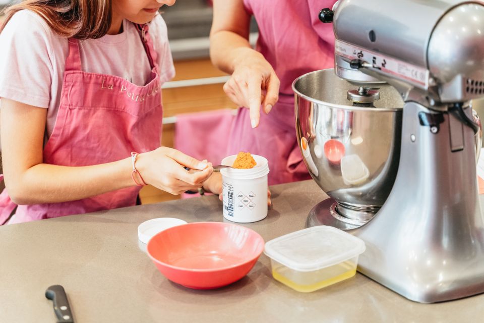 Paris: Macarons Cooking Class with Pâtisserie Chef Noémie - After class: tea or coffee and a real chat with Chef Noémie