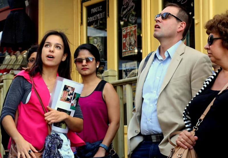 Paris: Magical Montmartre, without the crowds. Small group - Moulin de la Galette and Place du Tertre: art where you stand