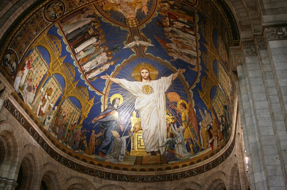 Paris: Montmartre Highlights Walking Tour with a Local Guide - The itinerary, stop by stop: what you’ll actually see
