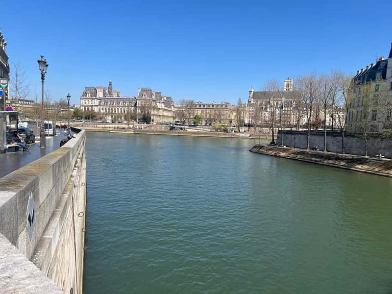 Paris: Notre-Dame Cathedral Exterior Tour & Free Entrance - How to Use This Tour With the Rest of Your Paris Day