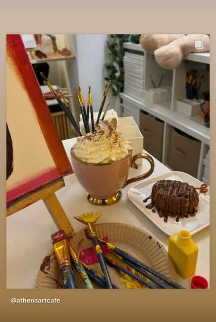 Paris : Painting experience in an art cafe - What Makes Athena Art Cafe a Different Kind of Painting Session
