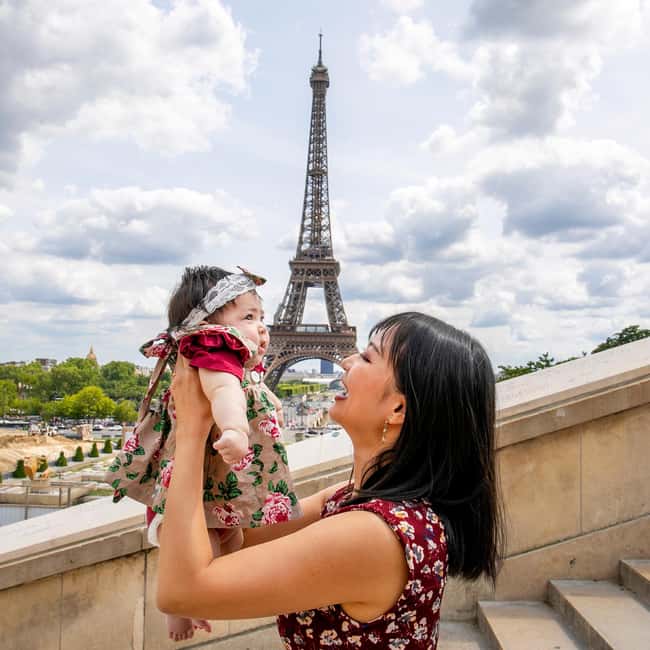 Paris: Photoshoot Around Eiffel Tower with 55 Edited Photos - What’s not included (so you don’t get surprised)