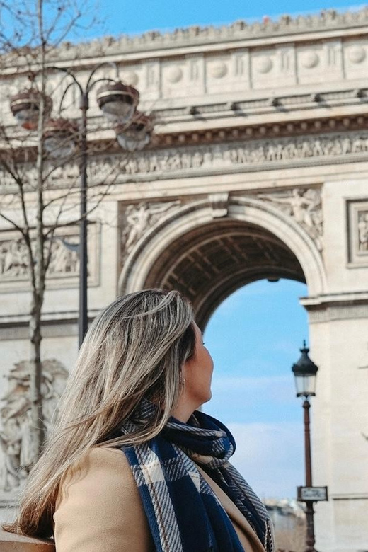 Paris: Photoshoot at the Eiffel Tower / Arc de Triomphe - Should you book this Eiffel Tower / Arc de Triomphe photoshoot?