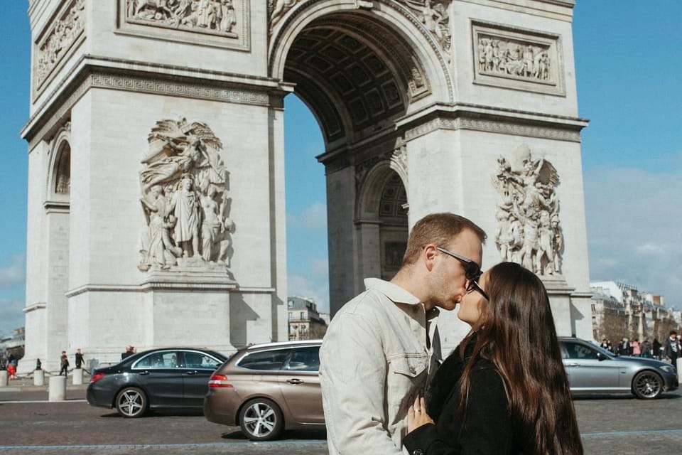 Paris: Photoshoot at the Eiffel Tower / Arc de Triomphe - Logistics that matter more than people think