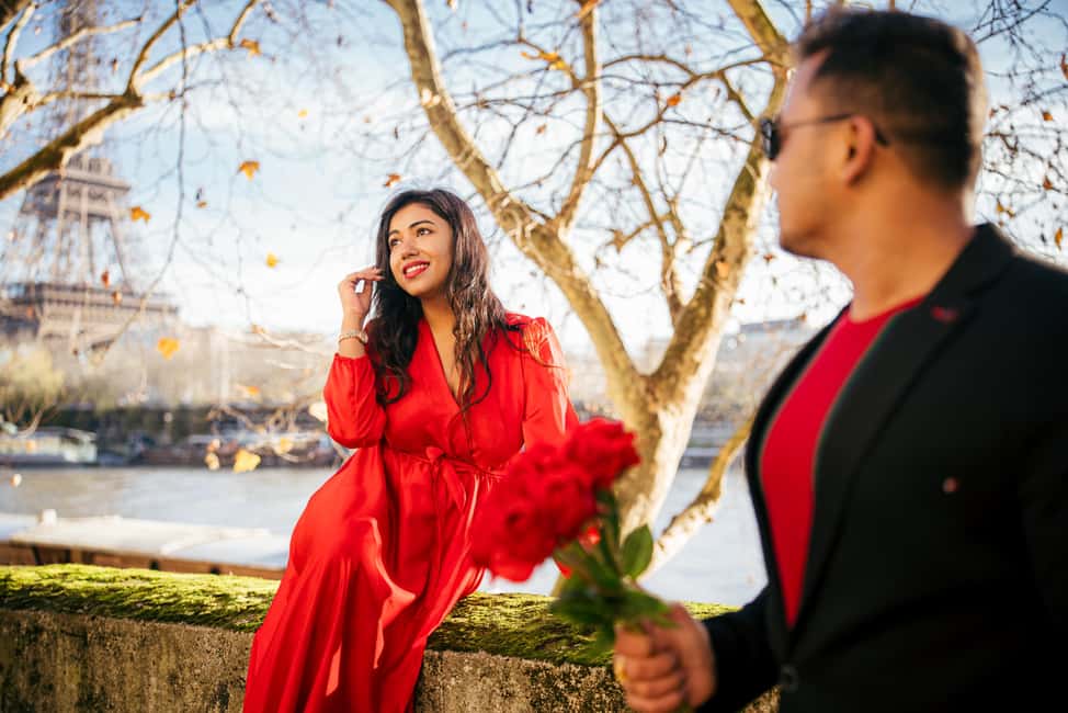 Paris: Premium Professional Photo Shoot - Price and Value: $117 per Group Up to 8