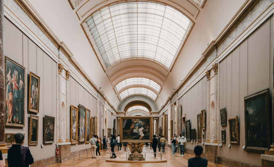 Paris: Priority Access Louvre with Host -Direct to Mona Lisa - The Direct Route to Leonardo’s Mona Lisa