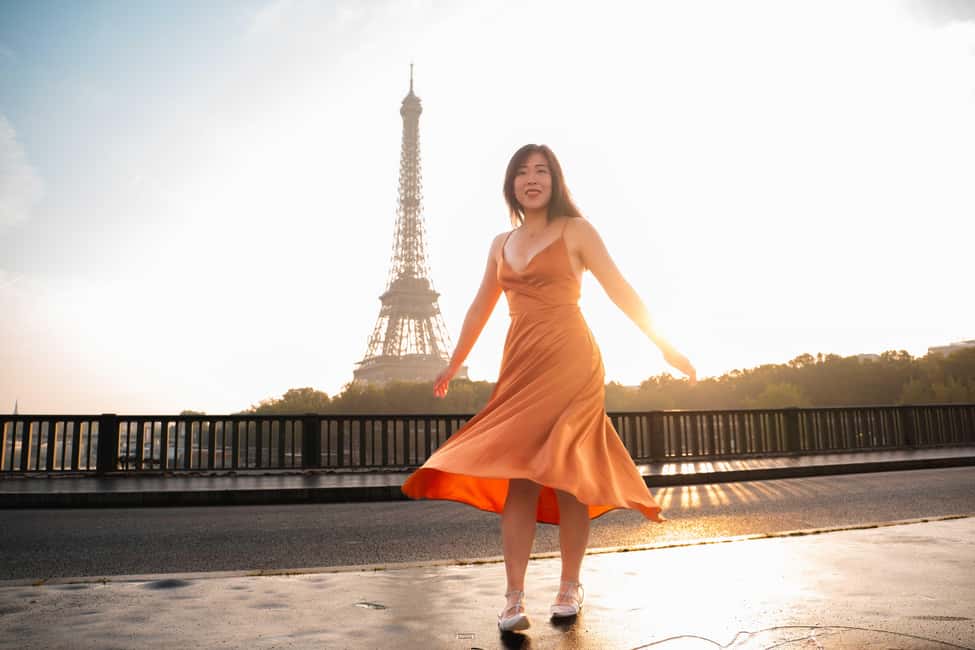 Paris: Private Photoshoot Near the Eiffel Tower - Editing Delivery: 30 Photos Within 24 Hours (And Often Faster)