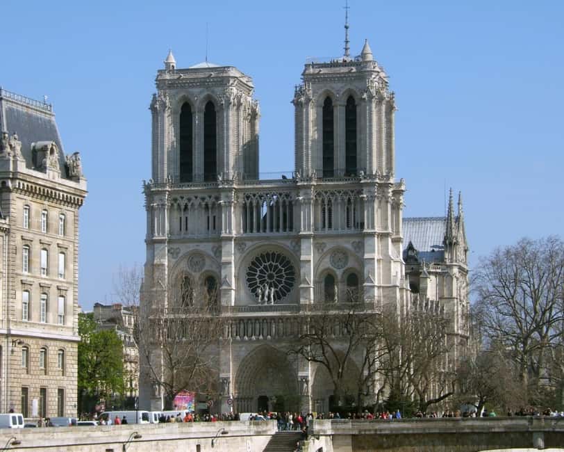 Paris: Sainte-Chapelle Entry with Notre Dame Outdoor Tour - Key points before you go