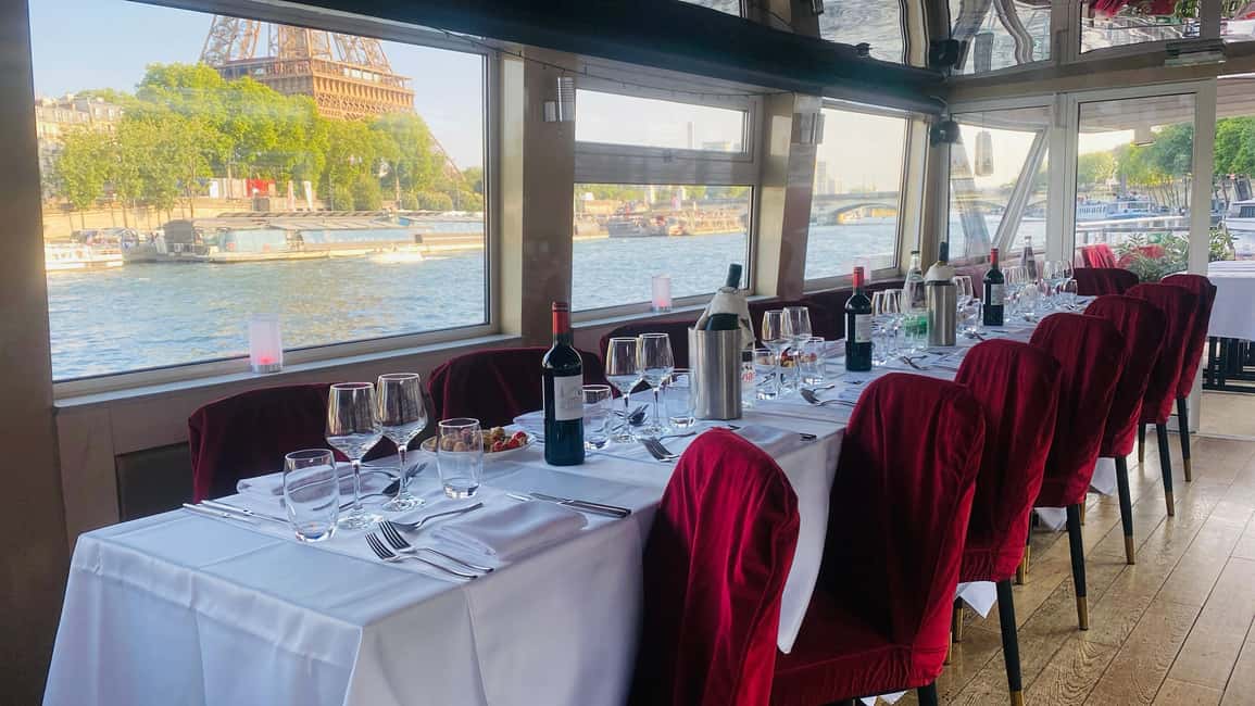 Paris: Seine Dinner Cruise from Eiffel Tower/Liberty Statue - Dinner on Board: 3 Courses, Seafood Platter, and Foie Gras
