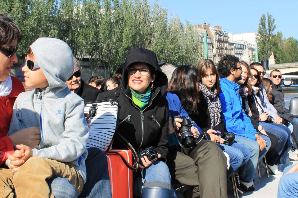 Paris: Seine River and Canal Saint-Martin Cruise - Canal Saint-Martin: Chestnut Trees, Locks, and Picture-Perfect Bridges