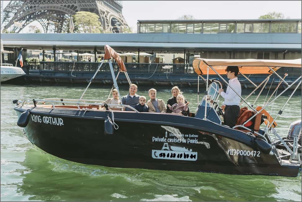 Paris: Seine River Private Cruise - Start at Port de Javel Haut: quick dock time, then Paris views