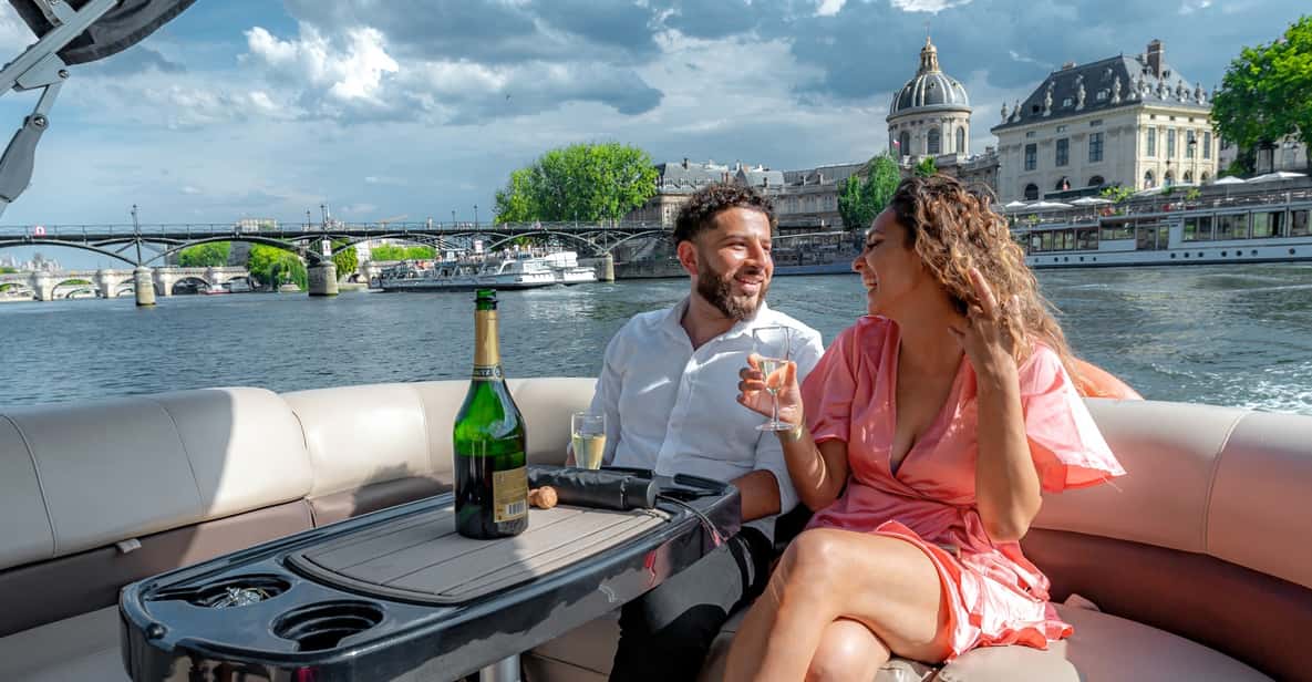 Paris: Seine River Private Guided Pontoon Boat Cruise - Private Pontoon Boat on the Seine: the feel of a small Paris moment