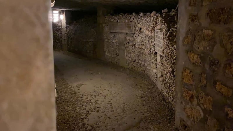 Paris: Small-Group Catacombs Tour with Skip-the-Line Entry - Skip-the-Line Entry: What You’re Actually Paying For
