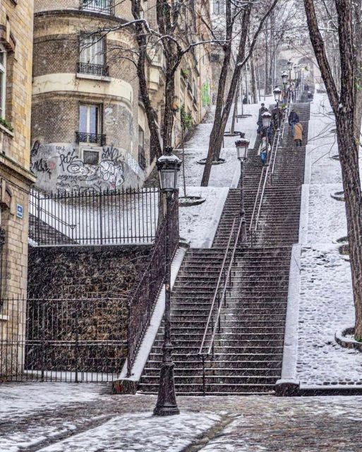 Paris Top Sights Half Day Walking Tour with a Fun Guide - Metro Skills: The Real Secret Weapon for Your Remaining Days
