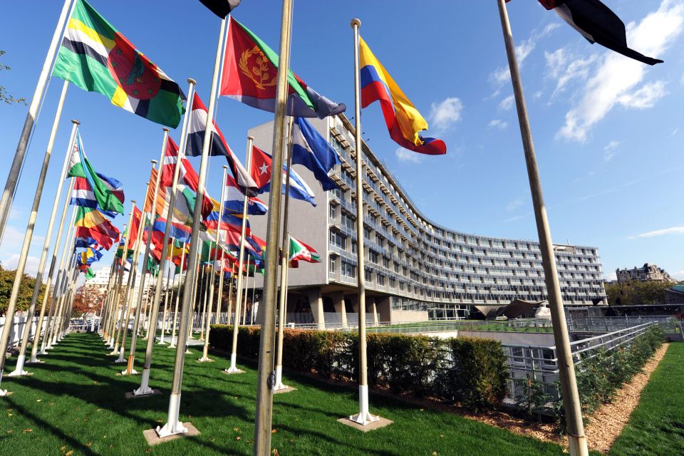 Paris: UNESCO Headquarters Tour - Guide quality: the biggest factor in how good this tour feels