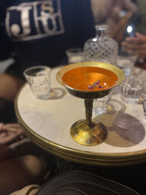 Solo travelers Meetup:A cultural stroll,Drinks & socializing - Indian Cuisine Stop: Food Makes the Night Feel Real